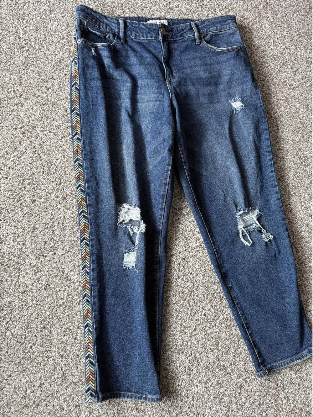 Knox Rose Women's Multicolor Chevron Stripe Distressed Boho Hippie size 12 Jeans